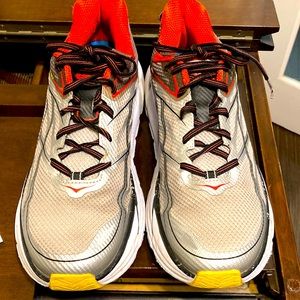 Hoka One One. Men’s size 10.5. Clifton 3